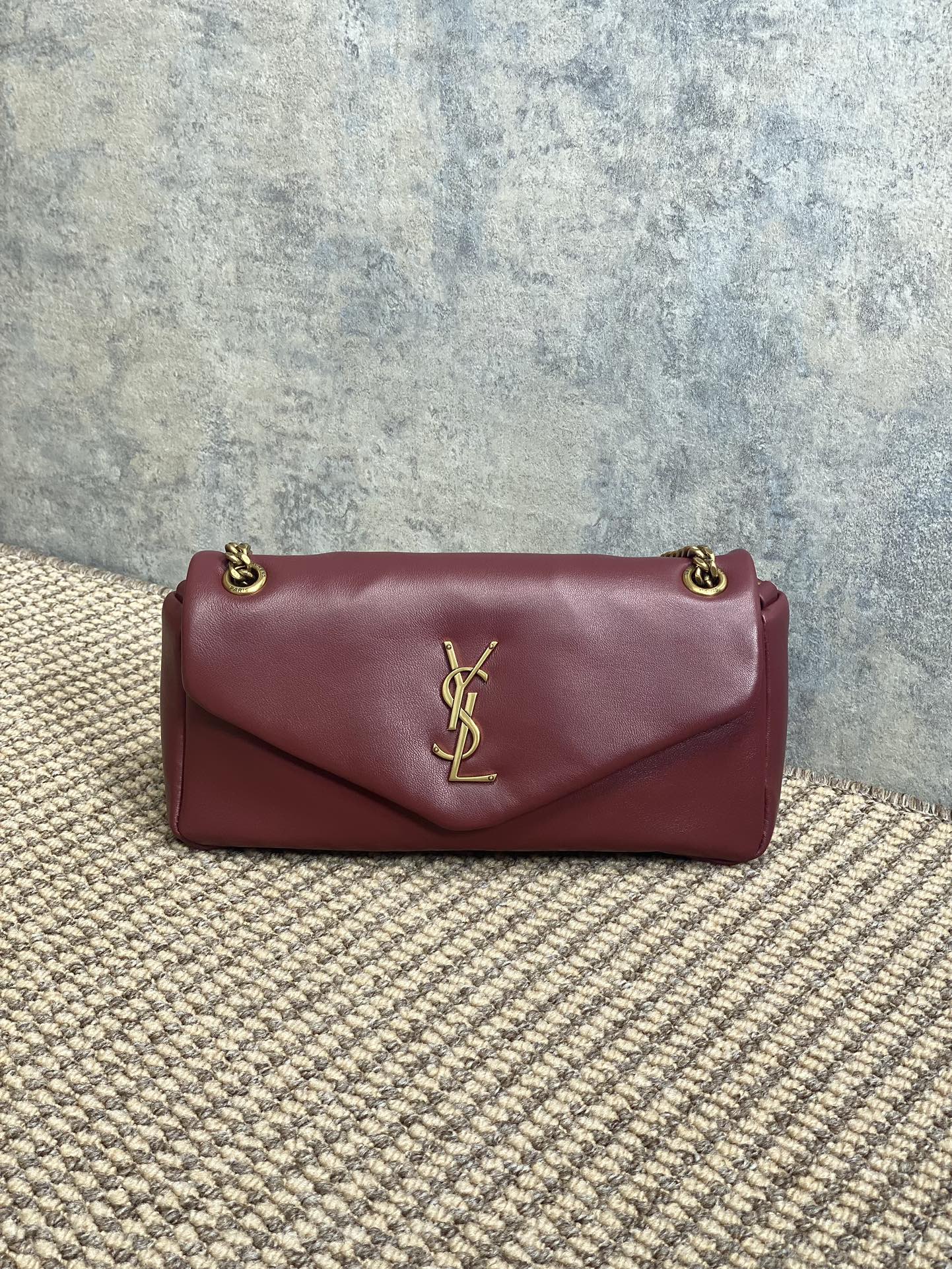 YSL 칼립소 숄더백