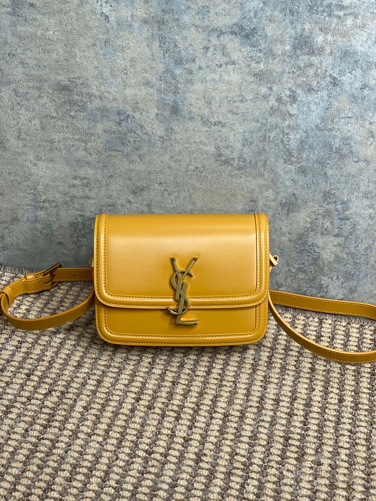 YSL 솔페리노 스몰 사첼백