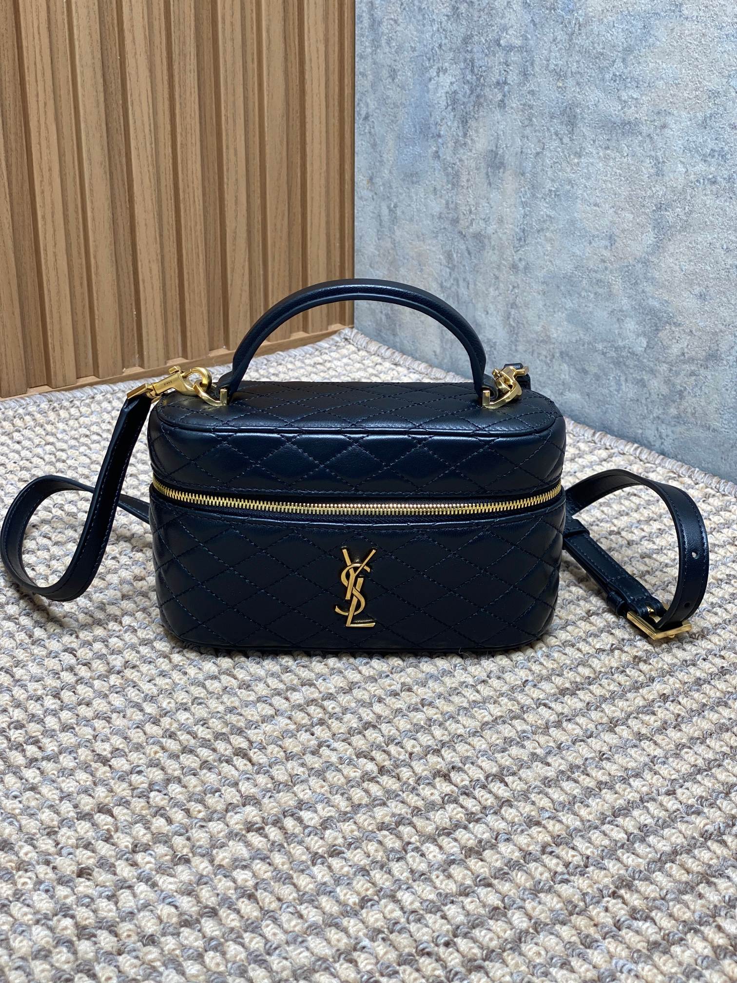 YSL 가비 도트/숄더백