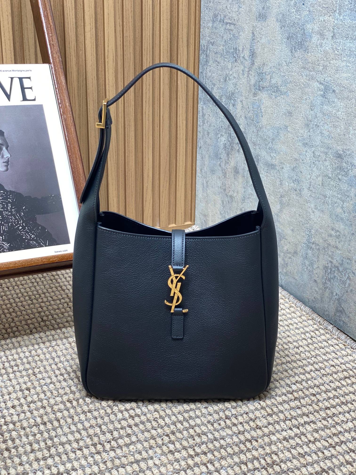 YSL 스몰 호보백