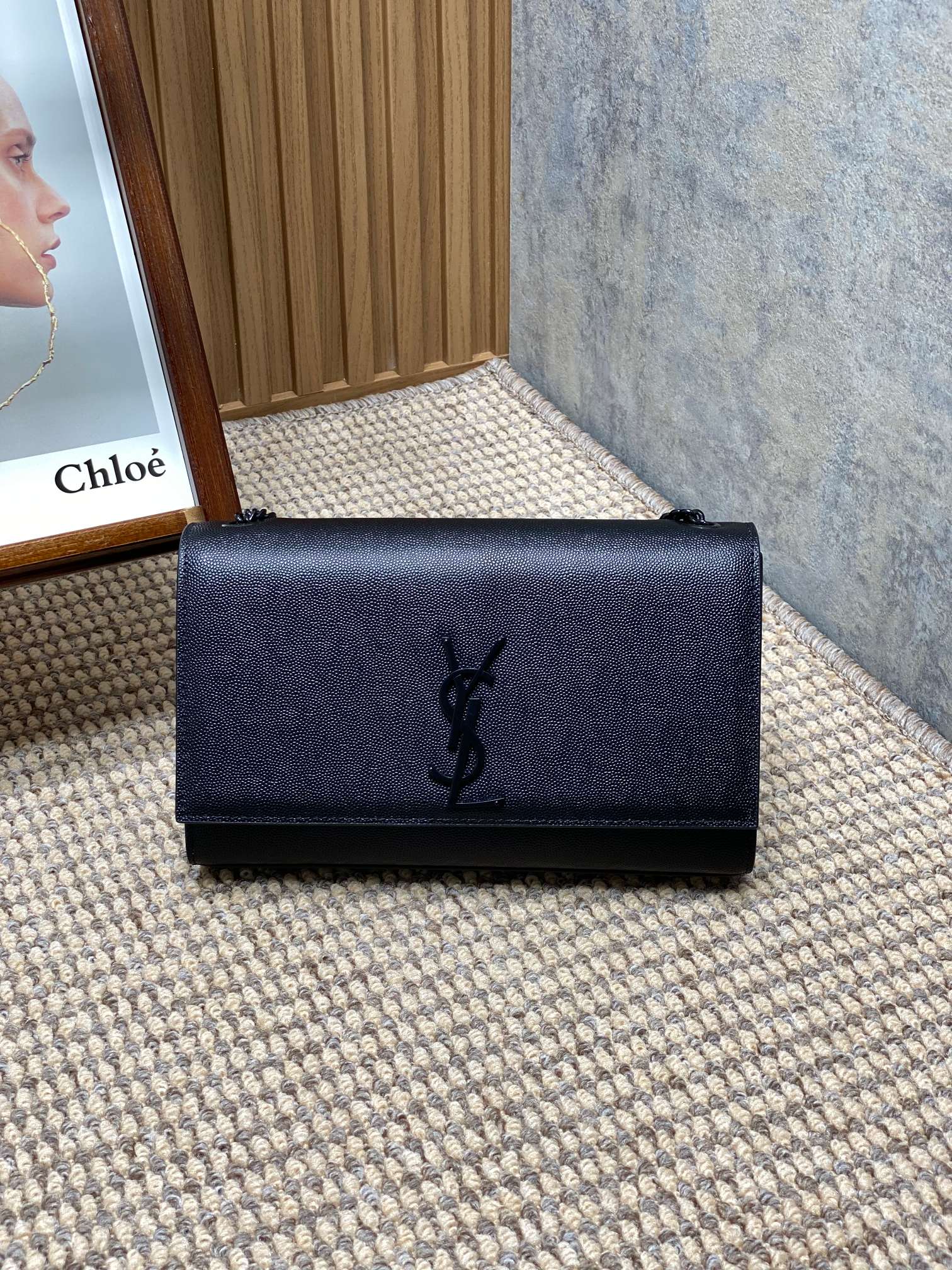 YSL 클레식 모노그램 미디움 체인백